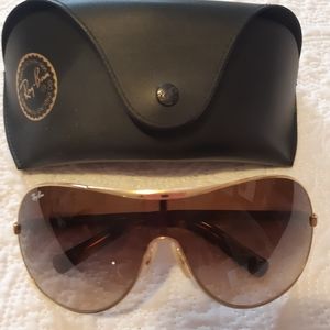 RAYBANS Sunglasses
